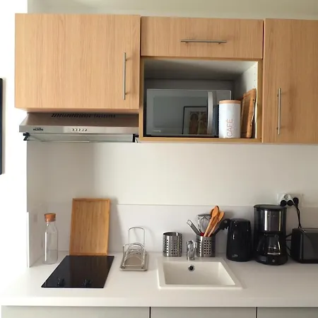 Le Petit Meslier, 15 Min Cathedrale - Old Town Apartment