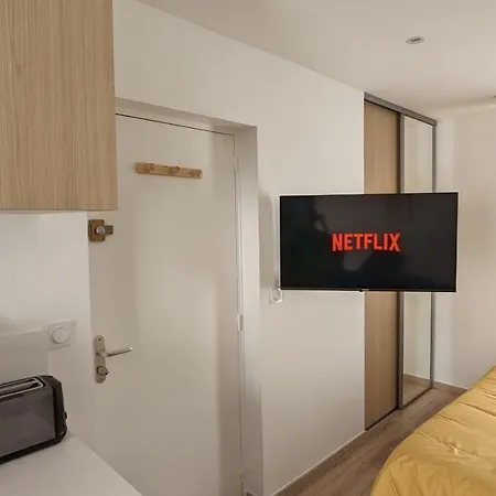 Apartment Le Petit Meslier, 15 Min Cathedrale - Old Town Reims
